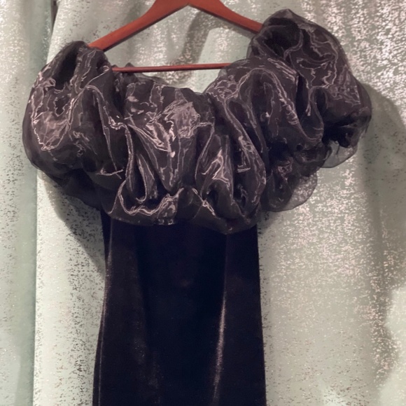 Zara Mini Dress - Picture 1 of 1